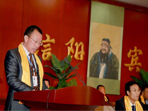 仁愛(ài)鑄造新輝煌—記河南永和建設(shè)集團(tuán)有限公司黨支部書(shū)記、董事長(zhǎng)孔德穩(wěn)