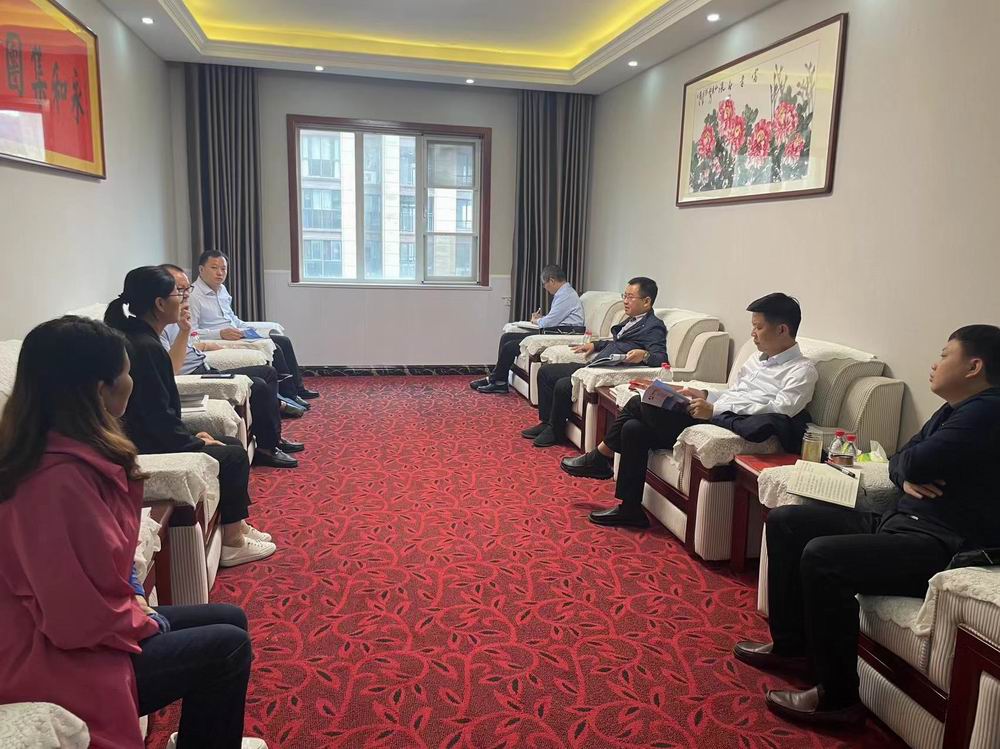 在關懷中砥礪前行——省紀委監(jiān)委、市紀委監(jiān)委、市紀監(jiān)統(tǒng)戰(zhàn)部紀檢監(jiān)察組一行蒞臨永和集團調研考察營商環(huán)境