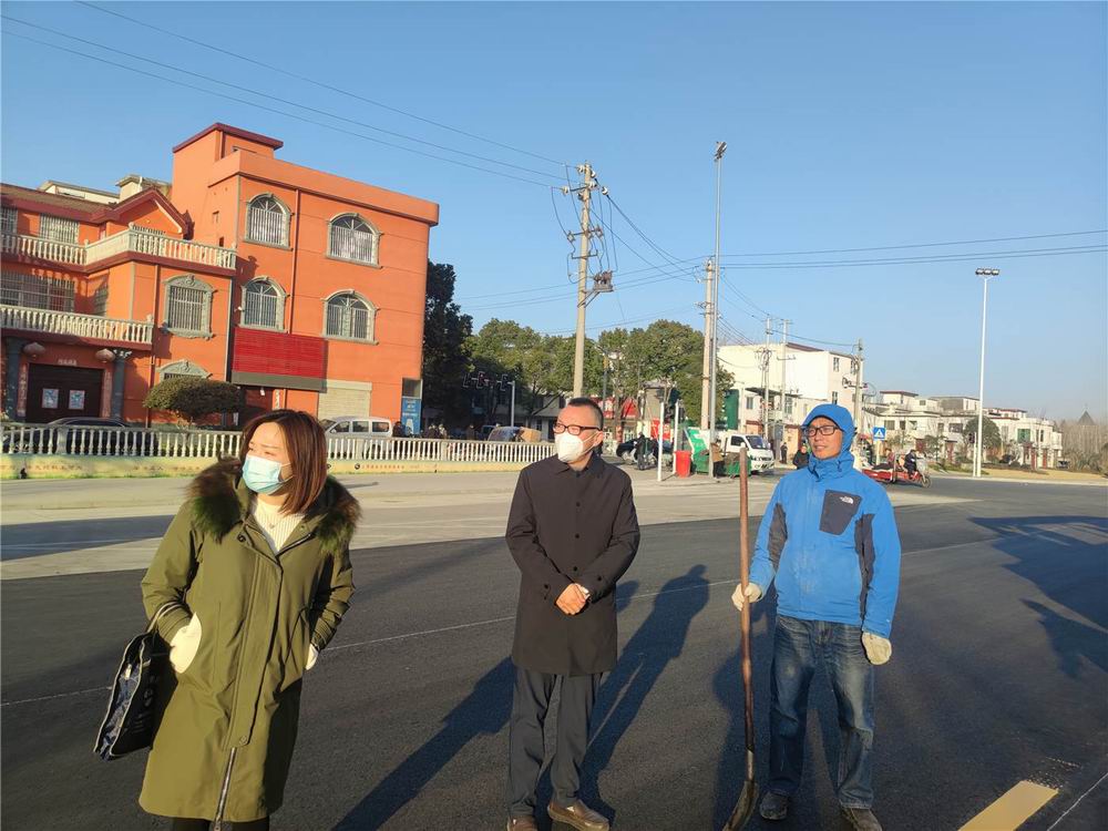 永和集團董事長孔德穩(wěn)蒞臨分公司、項目施工現(xiàn)場檢查指導工作